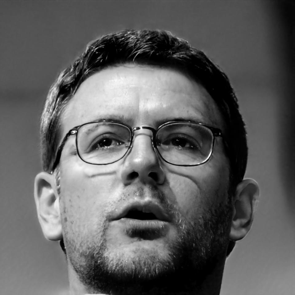 Portret Călin Munteanu